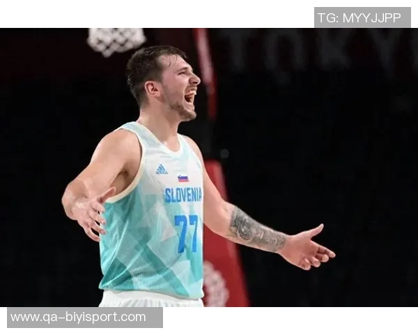 东契奇对老人的恶搞引争议LBJ诈伤背后真相揭秘湖人险被翻盘的传奇故事