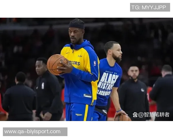 卡莱尔强调巴特勒与库明加组合需全力以赴应对高强度对抗挑战